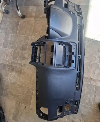 Subaru XV I Dashboard 0L00101099 03L000115