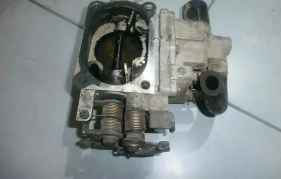 Mazda Xedos 6 Throttle valve 1959003621