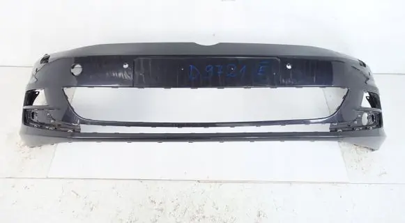 Volkswagen Golf VII Front bumper 5G0807221