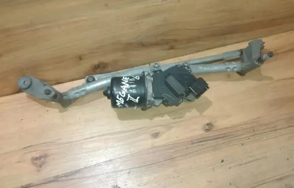Renault Megane II Front wiper linkage and motor