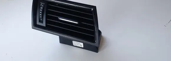 Skoda Rapid (NH) Dashboard side air vent grill/cover trim