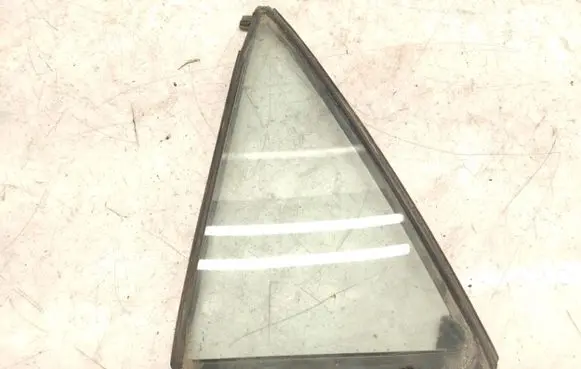 Rear vent window glass