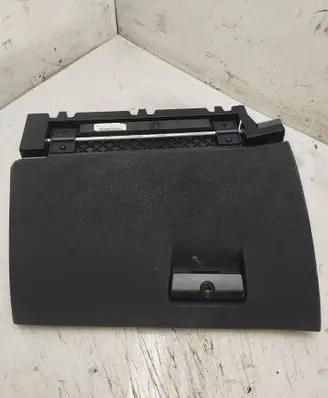 BMW X3 E83 Glove box 7056000
