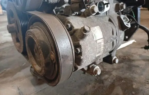 Hyundai i30 Air conditioning (A/C) compressor (pump) F500AN8AA03