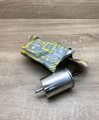 Renault Twingo I Fuel filter 7700825495 7700820375
