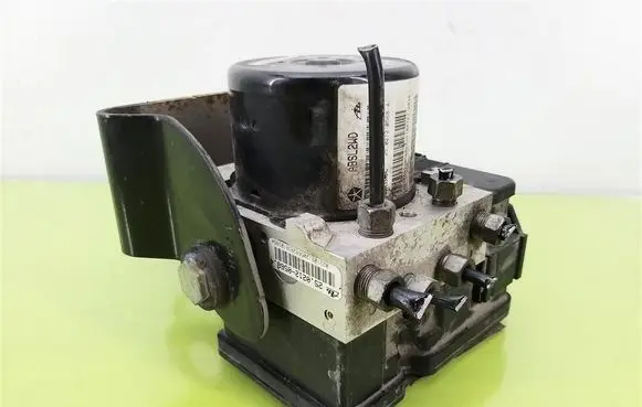 Dodge Caliber ABS Pump P68023303AC