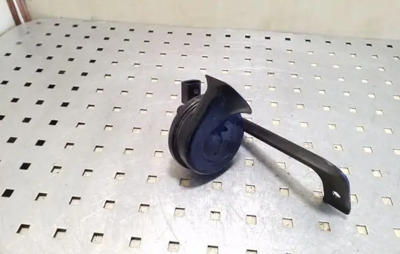 Volkswagen Touareg I Horn signal 6N0951221 E1000209 007424