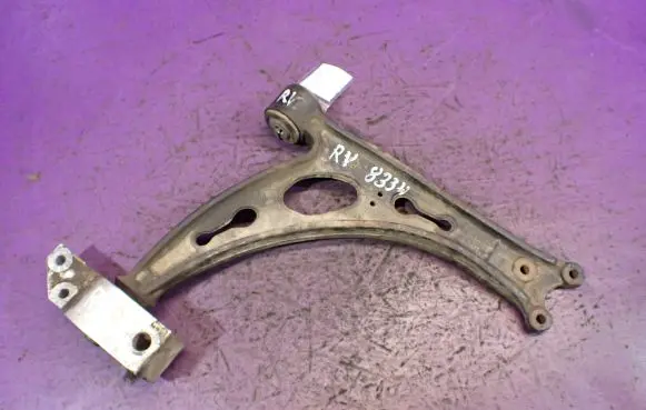 Seat Toledo III (5P) Front control arm 1K0407153G