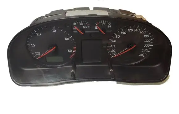 Volkswagen PASSAT B5 Speedometer (instrument cluster) 3B1919880G 88311245