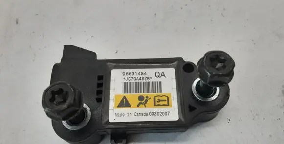 Chevrolet Captiva Airbag deployment crash/impact sensor 96631484 JC7QA4SZB