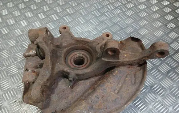 BMW X5 E53 Front wheel hub spindle knuckle