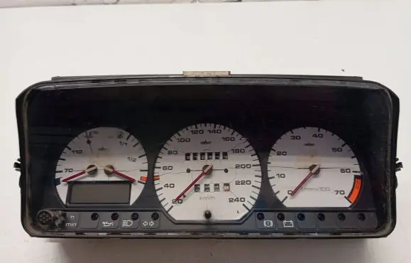 Volkswagen PASSAT B3 Speedometer (instrument cluster) 357919033D 6160464001 120140