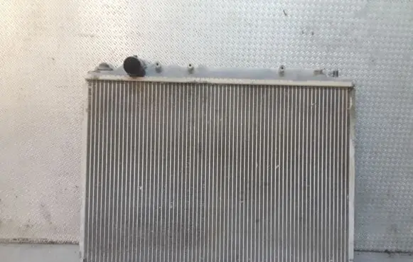 Coolant radiator