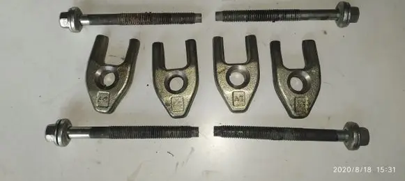 Nissan Primastar Fuel Injector clamp holder 