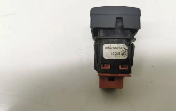 Citroen C4 I ESP (stability program) switch 96476624XT