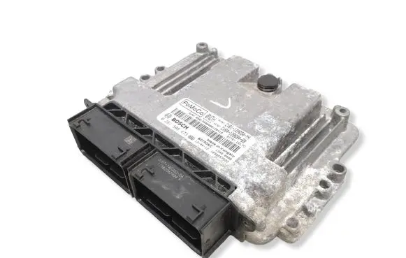 Ford Focus Engine control unit/module CV6112A650YH CV6A12B684BB 0261S08473