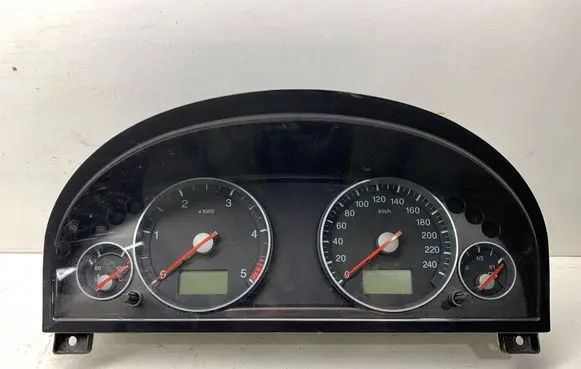 Ford Mondeo Mk III Speedometer (instrument cluster) 3S7F10841 6620 44ZU187