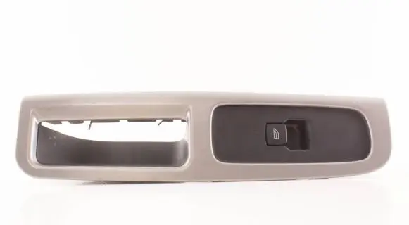 Volvo S40 Electric window control switch 8679669