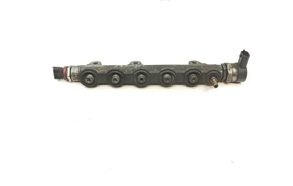 Opel Vivaro Fuel main line pipe 8200842432 005593 H8200610223