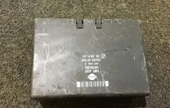 Nissan Primera Other control units/modules 284502f006 05051101