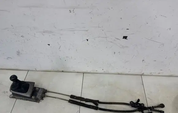 Audi A3 S3 8L Gear shifter/selector 1J0711611A