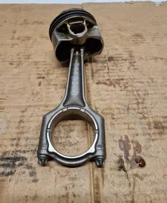 BMW 4 F36 Gran coupe Piston with connecting rod 7620971