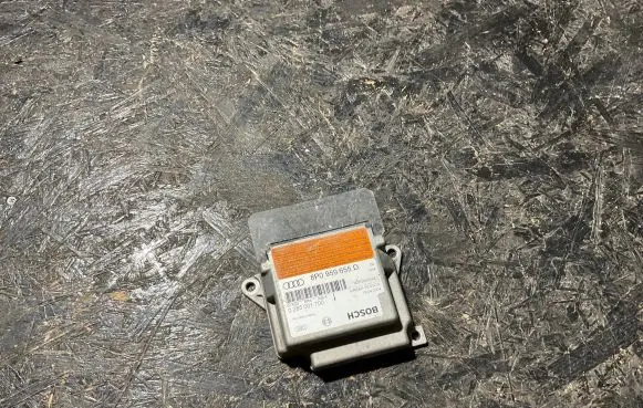 Audi A3 S3 8P Airbag control unit/module