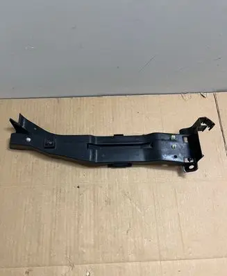 Volkswagen Tiguan Other engine bay part 5N0971615E