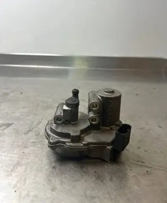 Audi A4 S4 B7 8E 8H Intake manifold valve actuator/motor 059129086L 2900309561 A2C53112910