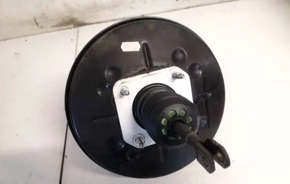Dacia Sandero Brake booster 472103298r