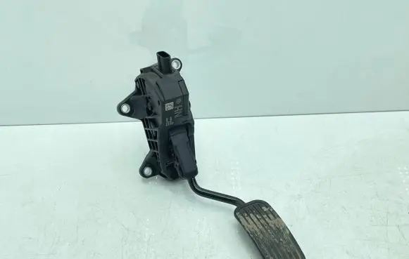 Toyota Prius Prime Accelerator throttle pedal 7811002190 19161C1 23616818631