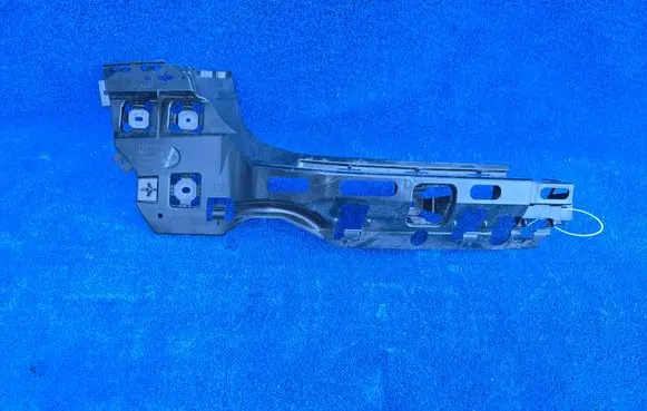 BMW 3 G20 G21 Rear bumper mounting bracket 7469363