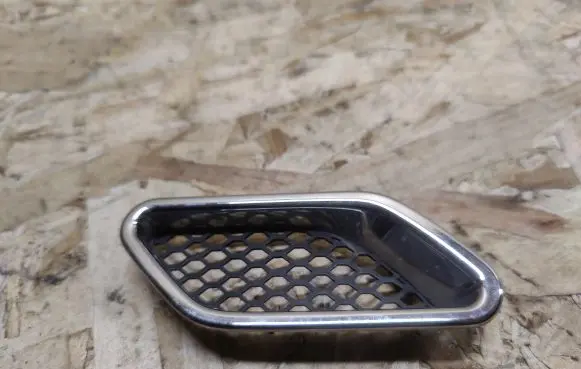 Maserati GranTurismo Fender grill 