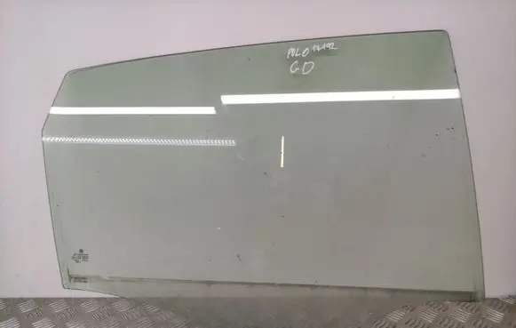 Volkswagen Polo V 6R Rear door window glass