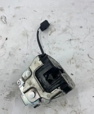 Renault Master III Sliding door lock 325020011R
