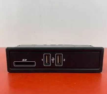 USB socket connector