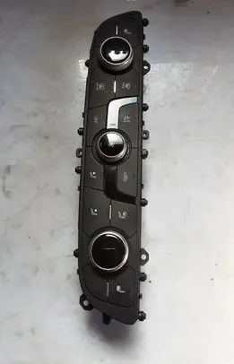 Audi Q7 4M Climate control unit 4M0820043R