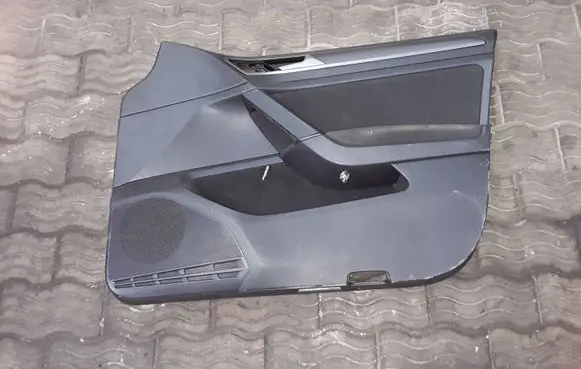 Volkswagen Golf VII Front door card panel trim 5G4868080