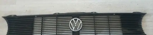 Volkswagen Golf I Front bumper upper radiator grill 321853601 171853653