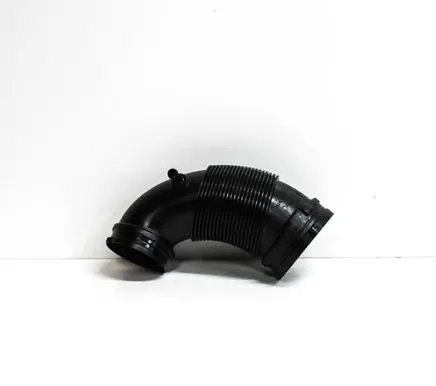 Air intake hose/pipe
