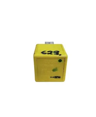 Opel Corsa C Other relay 90226846