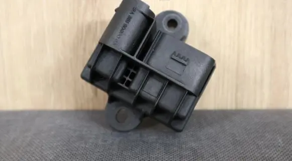 Mercedes-Benz E W212 Combustion relay 6519008003 A6519008003