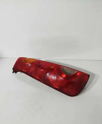 Nissan Note (E11) Rear/tail lights