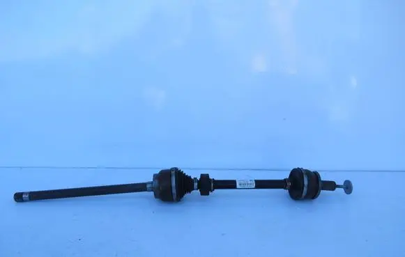 Volvo S90, V90 Rear driveshaft 31437355