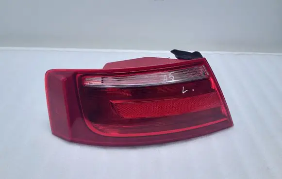 Audi A5 8T 8F Rear/tail lights 8T0945095