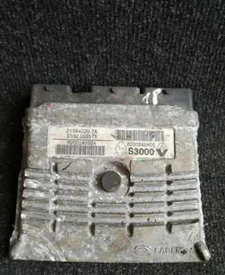 Renault Megane II Engine control unit/module 215840297A