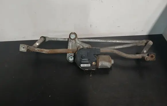 Volvo V70 Front wiper linkage and motor 3397020958