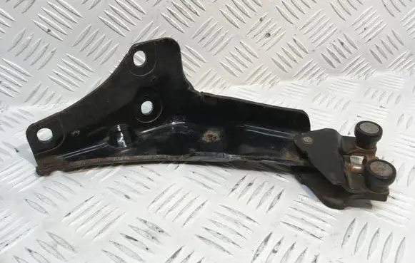 Citroen Berlingo Sliding door lower roller guide/hinge 9680486780