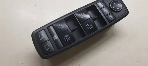 Mercedes-Benz R W251 Electric window control switch A2518300390