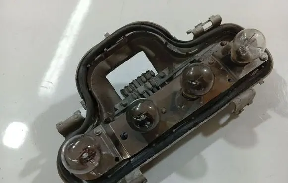 Peugeot 407 Tail light bulb cover holder